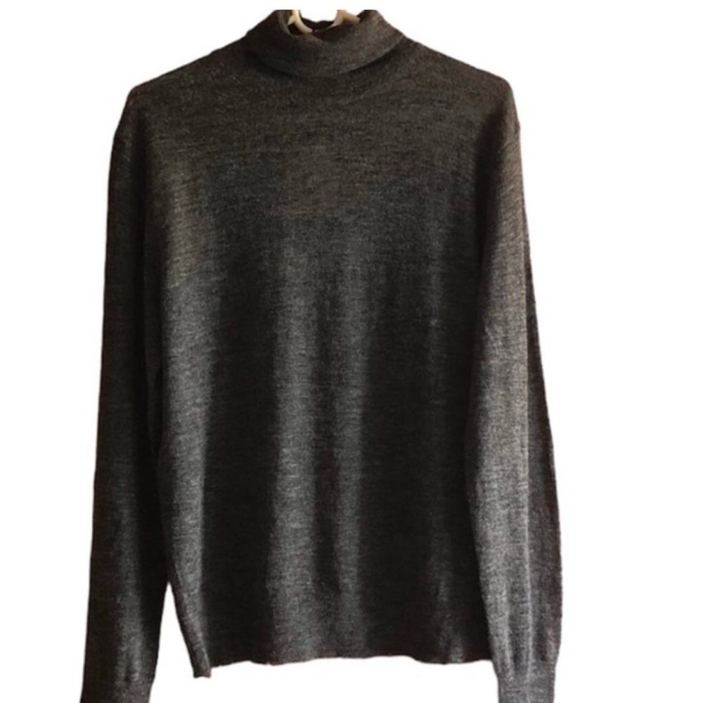 Zara women alpaca/wool turtle neck long sleeve dark gray sweater  size Large
